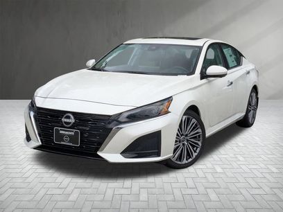 New 2025 Nissan Altima 2.5 SL