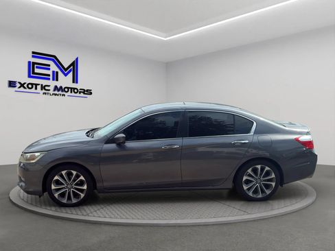 Used 2015 Honda Accord Sport image 2