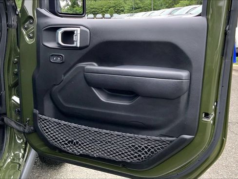 Certified 2022 Jeep Wrangler Unlimited Sport AWD/4WD image 21