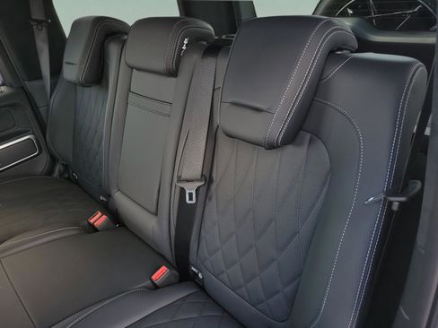 Used 2025 Mercedes-Benz G 63 AMG 4MATIC image 8