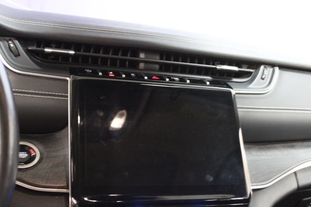 Used 2021 Jeep Grand Cherokee L Limited w/ Luxury Tech Group II AWD/4WD image 19