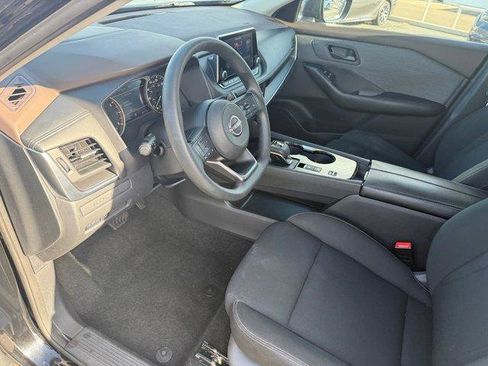Used 2023 Nissan Rogue S image 21