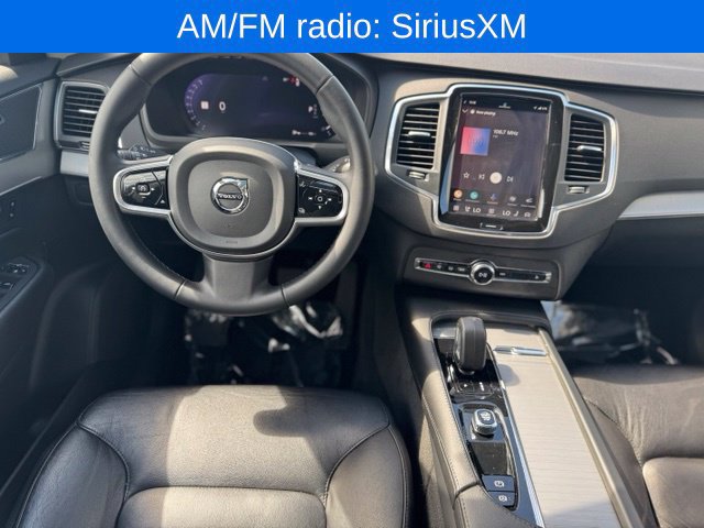 Used 2023 Volvo XC90 B5 Core w/ Protection Package Premier AWD/4WD image 18