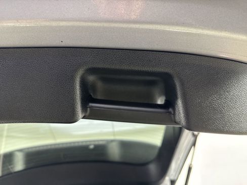 Used 2022 Ford Edge SE w/ Cargo Accessory Package image 33