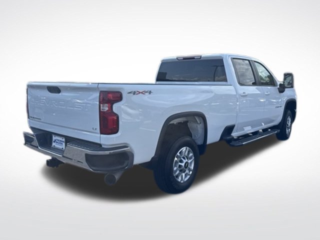 Used 2024 Chevrolet Silverado 2500 LT AWD/4WD image 7