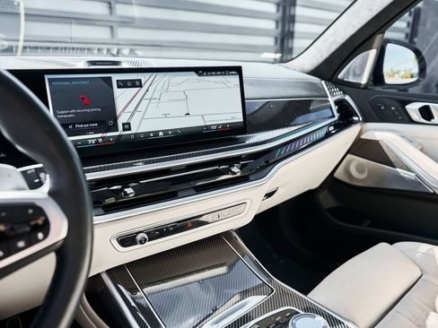 Used 2024 BMW X7 M60i w/ Executive Package AWD/4WD image 71