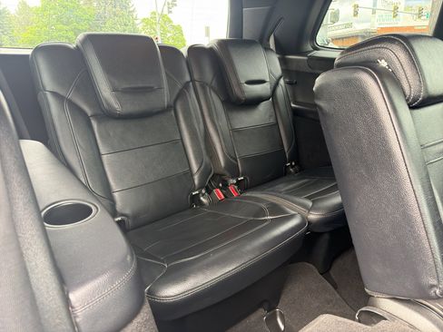 Used 2018 Mercedes-Benz GLS 550 4MATIC image 19