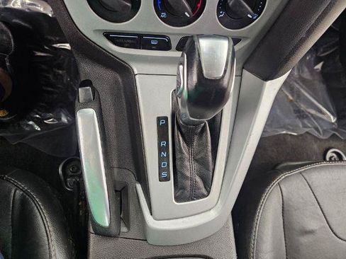 Used 2013 Ford Focus SE FWD image 18