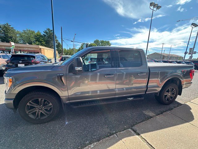 Used 2022 Ford F150 XLT w/ Equipment Group 302A High AWD/4WD image 4
