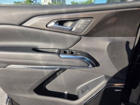 Used 2026 Chevrolet Traverse High Country w/ LPO, Floor Liner Package FWD image 24