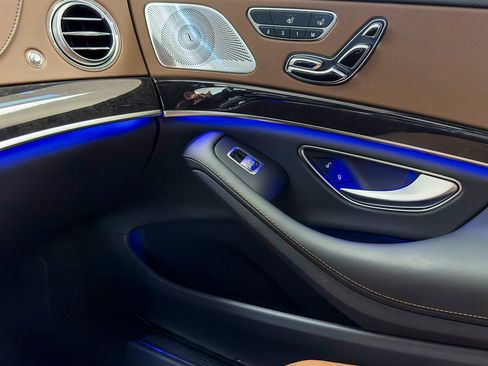 Used 2020 Mercedes-Benz S 560 Sedan image 50