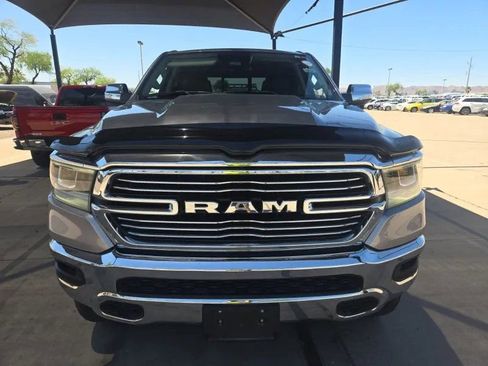 Used 2022 RAM 1500 Laramie AWD/4WD image 7