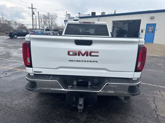 Used 2023 GMC Sierra 3500 Pro w/ Convenience Package video 4