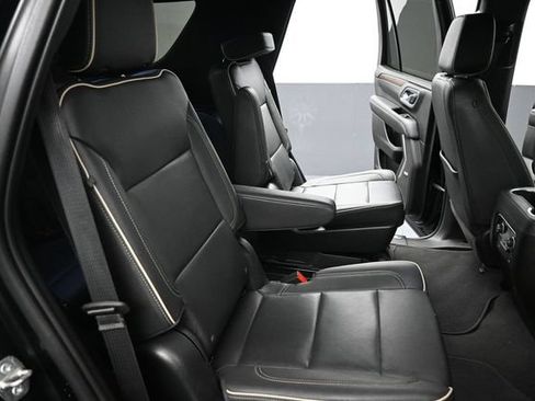 Used 2022 Chevrolet Tahoe Premier AWD/4WD image 25