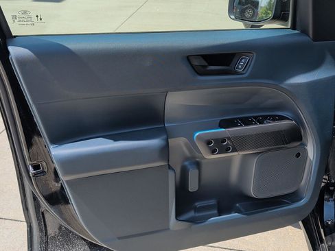 New 2025 Ford Maverick Lobo AWD/4WD image 11