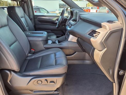 Used 2023 Chevrolet Tahoe RST image 12