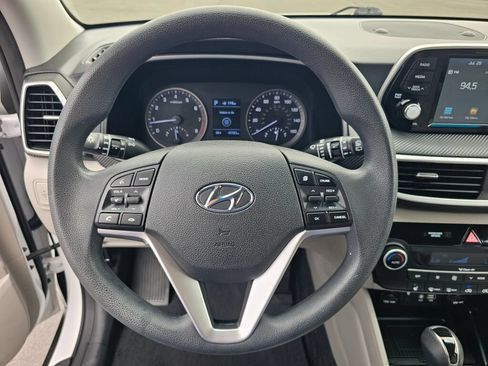 Used 2019 Hyundai Tucson Sport w/ Cargo Package AWD/4WD image 18