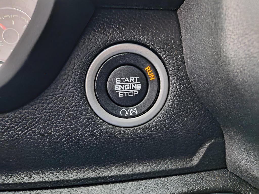 New 2024 RAM 3500 Tradesman w/ Convenience Group AWD/4WD image 20