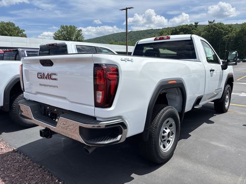 New 2026 GMC Sierra 3500 Pro w/ Convenience Package AWD/4WD image 7