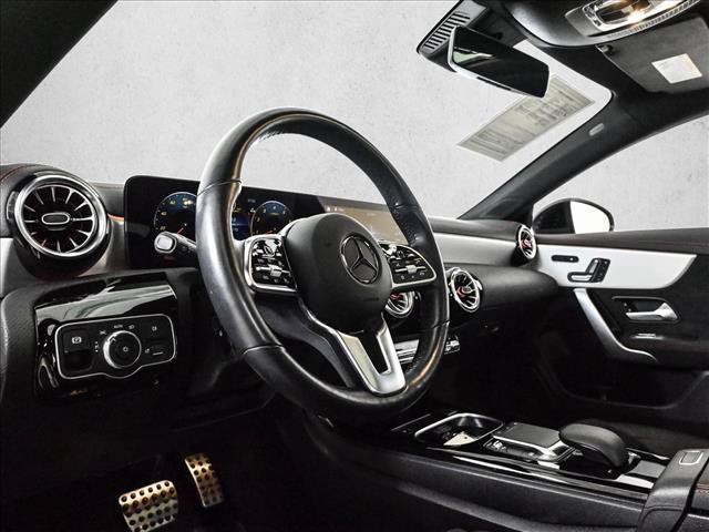 Used 2023 Mercedes-Benz CLA 250 4MATIC image 10