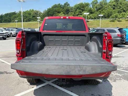 New 2026 RAM 2500 Big Horn AWD/4WD image 7