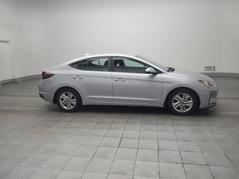 Used 2020 Hyundai Elantra SEL FWD image 11