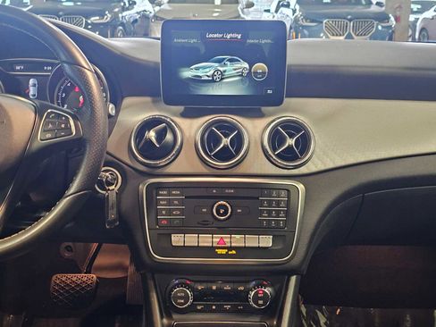 Used 2018 Mercedes-Benz CLA 250 image 13