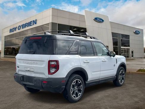 Certified 2025 Ford Bronco Sport Outer Banks w/ Outer Banks Tech Package+ image 4