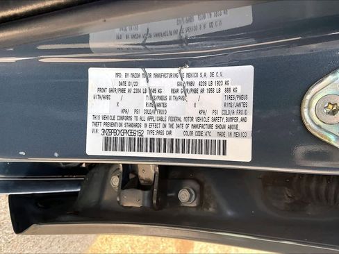 Used 2023 MAZDA MAZDA3 s AWD/4WD image 20