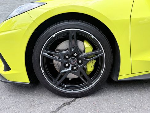 Used 2021 Chevrolet Corvette Stingray Premium Cpe w/ Z51 Performance Package RWD image 50