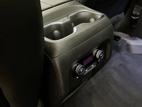 Used 2025 Buick Enclave Avenir w/ Super Cruise Package image 28