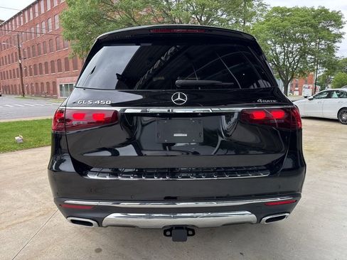 Certified 2025 Mercedes-Benz GLS 450 4MATIC image 7