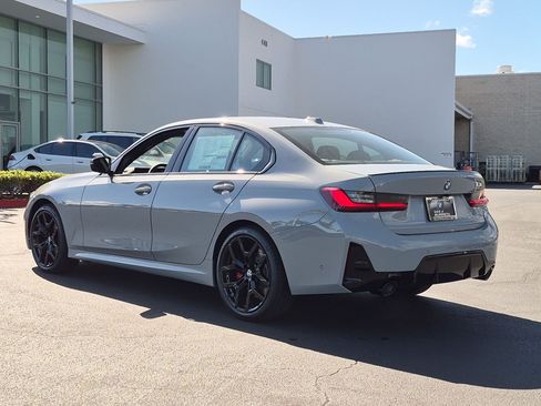 New 2026 BMW 330i Sedan w/ M Sport Package RWD image 8