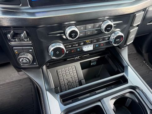 Certified 2024 Ford F350 Lariat w/ Lariat Ultimate Package AWD/4WD image 38