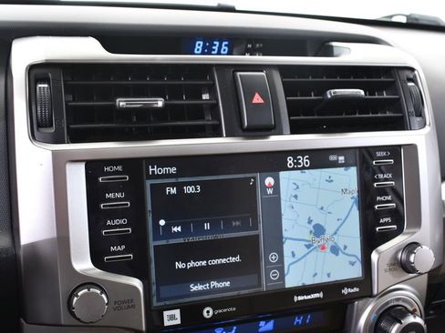 Used 2021 Toyota 4Runner Limited image 27