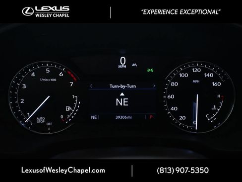 Used 2023 Cadillac XT4 Premium Luxury w/ Cold Weather Package FWD image 31