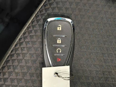 Used 2023 Chevrolet Bolt LT w/ Driver Confidence Package FWD image 11