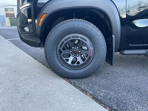 New 2026 Nissan Frontier PRO-4X image 40