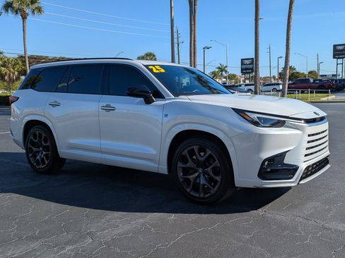 Used 2025 Lexus TX 500h F SPORT PREMIUM w/ Technology Package image 7