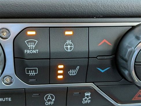 New 2025 Jeep Gladiator Sport image 23