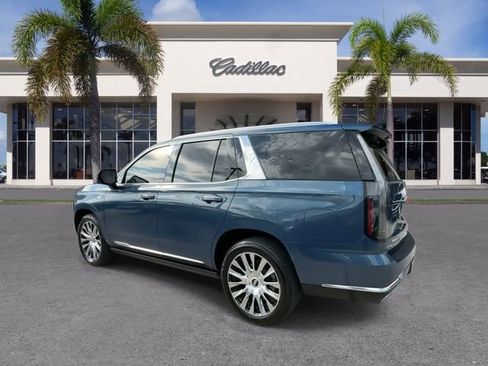 Certified 2025 Cadillac Escalade Premium Luxury Platinum image 10