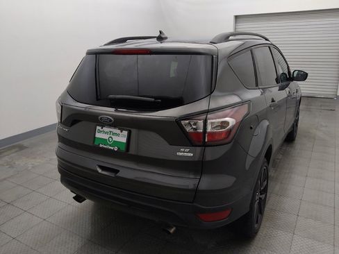 Used 2018 Ford Escape SE w/ SE Sport Appearance Package FWD image 7