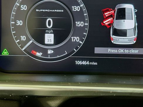 Used 2018 Land Rover Range Rover Supercharged image 13