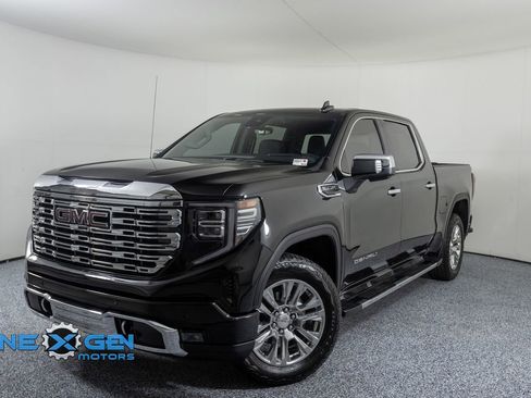 Used 2025 GMC Sierra 1500 Denali w/ Technology Package image 3