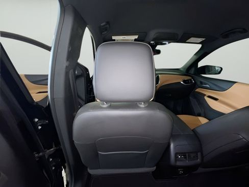 Used 2020 Chevrolet Equinox Premier w/ LPO, Floor Liner Package AWD/4WD image 39