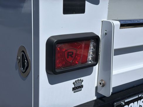 Used 2023 Ford F250 XL w/ STX Appearance Package AWD/4WD image 18