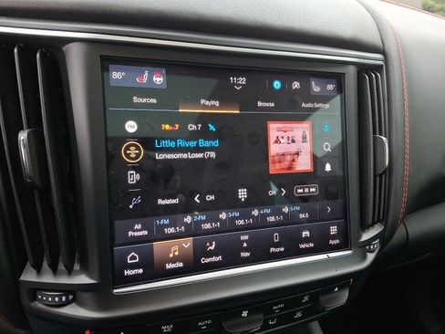 Used 2024 Maserati Levante Modena Ultima image 18