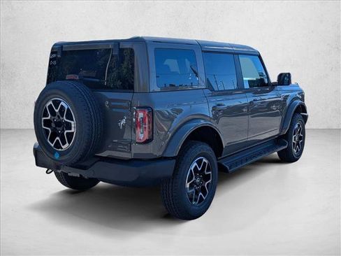 New 2025 Ford Bronco Outer Banks AWD/4WD image 2