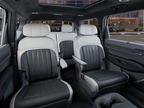 New 2026 Kia EV9 GT-Line image 16