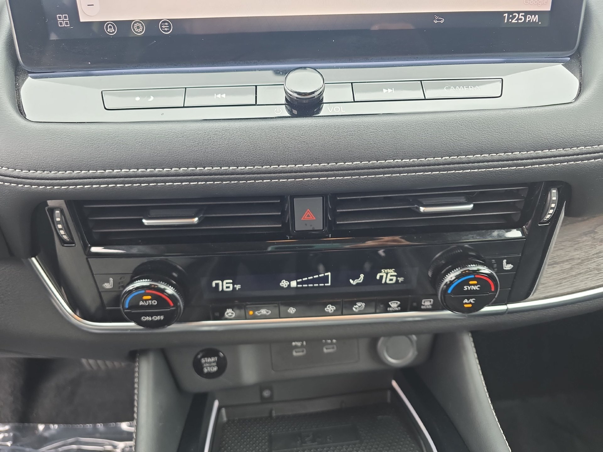 Used 2025 Nissan Rogue Platinum FWD image 24